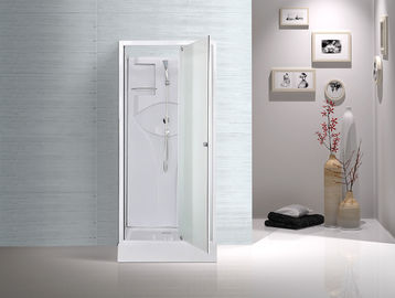Certificação pequena do GV do CE dos banheiros dos compartimentos do chuveiro do branco 900 x 900
